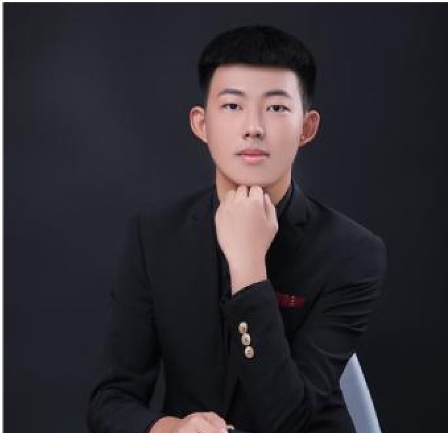 李俊函-百冠音乐编委 · 公益音乐伙伴